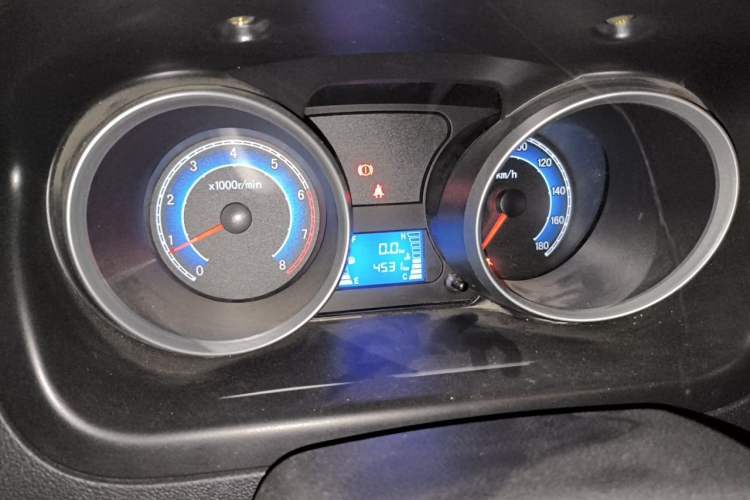 Used CHANGAN KAICHENG Ruixing M60 2020 1.5L Base Version China VI Standard 2-Seater Van with DAM15KR Engine Instrument Cluster