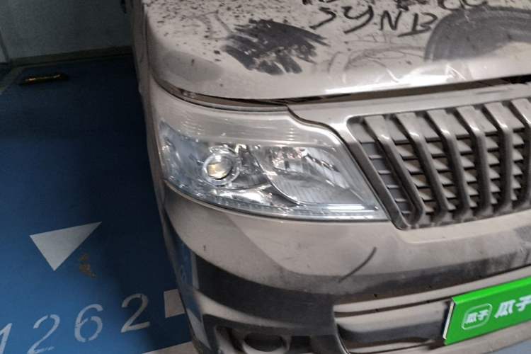 Used CHANGAN KAICHENG Ruixing M60 2020 1.5L Base Version China VI Standard 2-Seater Van with DAM15KR Engine Right Front Headlight