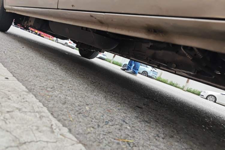 Used CHANGAN KAICHENG Ruixing M60 2023 1.6L CNG Comfort-Grade 6-Seater Passenger Vehicle Chassis Front Right