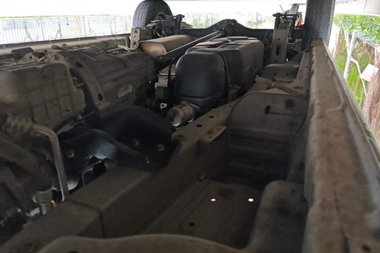 Used CHANGAN KAICHENG Ruixing M60 2023 1.5L GDI Comfort-Class Passenger Vehicle 6/7 Seats Chassis Front Right