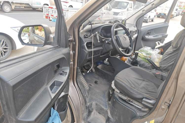 Used CHANGAN KAICHENG Ruixing M60 2023 1.5L GDI Comfort-Class Passenger Vehicle 6/7 Seats Driver Seat