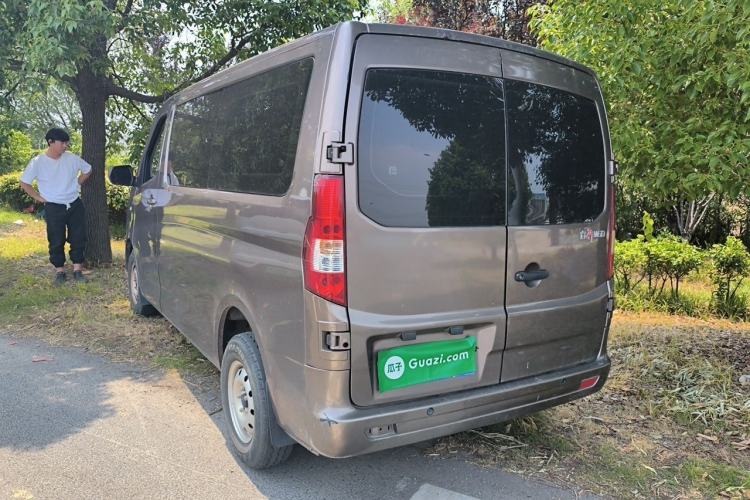 Used CHANGAN KAICHENG Ruixing M60 2023 1.5L GDI Comfort-Class Passenger Vehicle 6/7 Seats Exterior 3