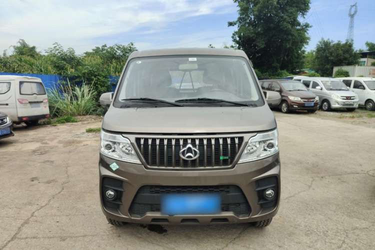 Used CHANGAN KAICHENG Ruixing M60 2023 1.6L CNG Comfort-Grade 6-Seater Passenger Vehicle Front