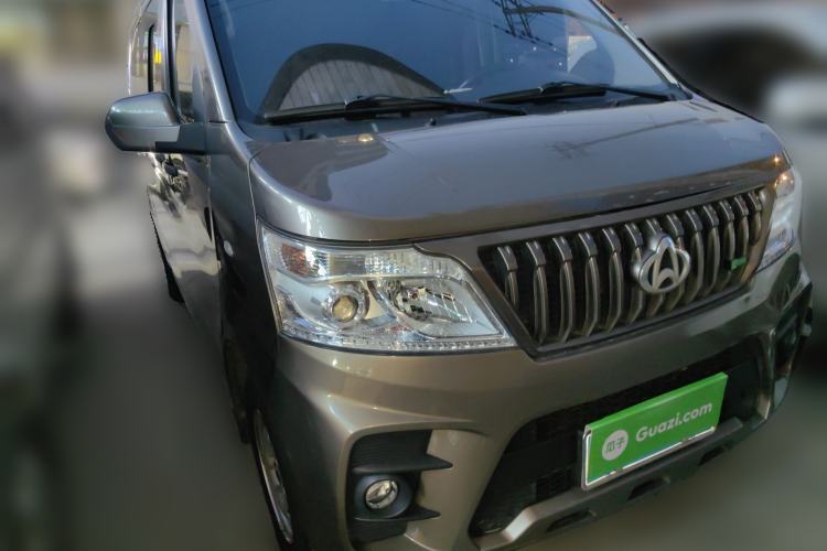 Used CHANGAN KAICHENG Ruixing M60 2023 1.6L CNG Comfort-Grade 6-Seater Passenger Vehicle Front Right 45 Deg
