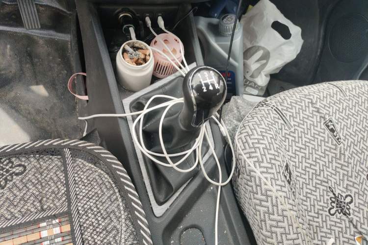 Used CHANGAN KAICHENG Ruixing M60 2023 1.6L CNG Comfort-Grade 6-Seater Passenger Vehicle Gear Lever