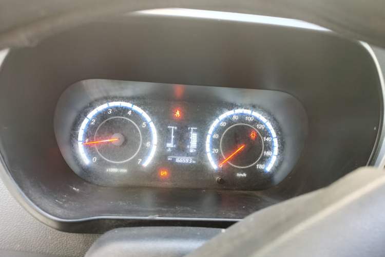 Used CHANGAN KAICHENG Ruixing M60 2023 1.5L GDI Comfort-Class Passenger Vehicle 6/7 Seats Instrument Cluster