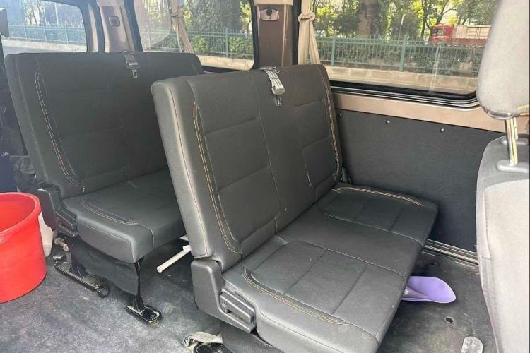 Used CHANGAN KAICHENG Ruixing M60 2023 1.5L GDI Comfort-Class Passenger Vehicle 6/7 Seats Interior 3