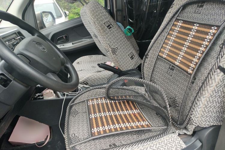 Used CHANGAN KAICHENG Ruixing M60 2023 1.6L CNG Comfort-Grade 6-Seater Passenger Vehicle Left Front Seat