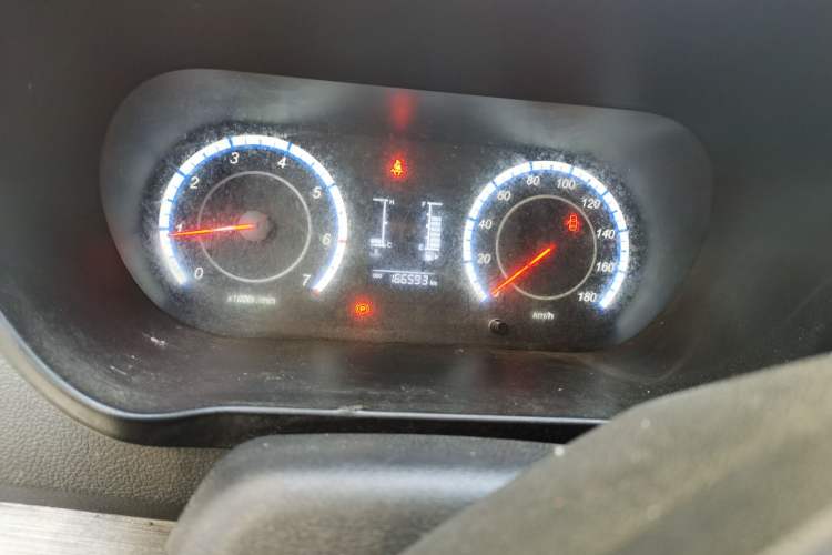 Used CHANGAN KAICHENG Ruixing M60 2023 1.5L GDI Comfort-Class Passenger Vehicle 6/7 Seats Odometer Close Up