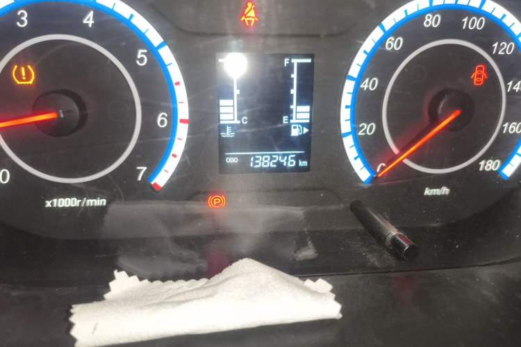Used CHANGAN KAICHENG Ruixing M60 2023 1.5L GDI Comfort-Class Passenger Vehicle 6/7 Seats Odometer Close Up
