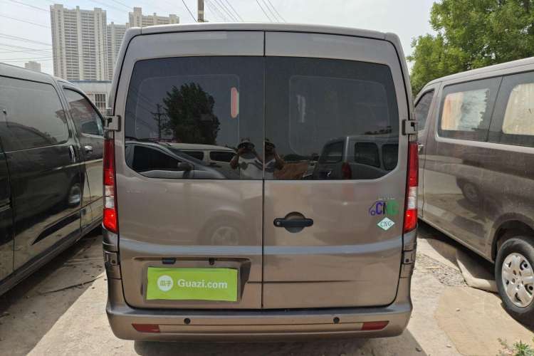 Used CHANGAN KAICHENG Ruixing M60 2023 1.6L CNG Comfort-Grade 6-Seater Passenger Vehicle Rear
