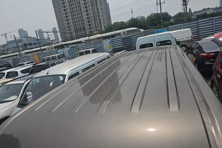 Used CHANGAN KAICHENG Ruixing M60 2023 1.5L GDI Comfort-Class Passenger Vehicle 6/7 Seats Roof