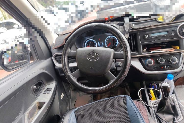 Used CHANGAN KAICHENG Ruixing M60 2023 1.6L CNG Comfort-Grade 6-Seater Passenger Vehicle Steering Wheel