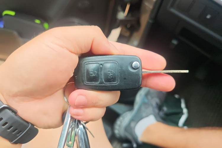 Used CHANGAN KAICHENG Ruixing M60 2023 1.5L GDI Comfort-Class Passenger Vehicle 6/7 Seats Vehicle Key