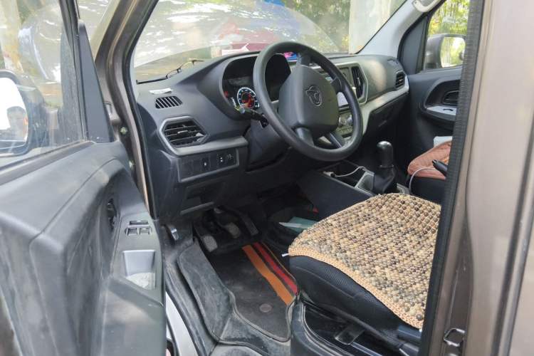 Used CHANGAN KAICHENG Ruixing M60 2023 1.5L GDI Base Version (Rear-Opening Door Edition) Driver Seat