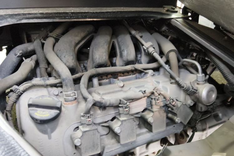 Used CHANGAN KAICHENG Ruixing M60 2023 1.5L GDI Base Version (Rear-Opening Door Edition) Engine Bay