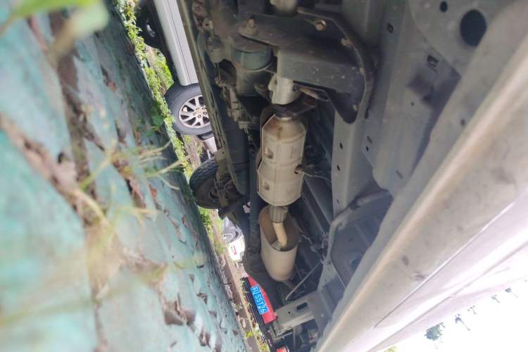 Used CHANGAN KAICHENG Ruixing M60 2023 1.5L GDI Comfort-Class Passenger Vehicle 6/7 Seats Chassis Front Left