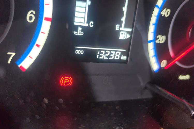 Used CHANGAN KAICHENG Ruixing M60 2023 1.5L GDI Comfort-Class Passenger Vehicle 6/7 Seats Odometer Close Up