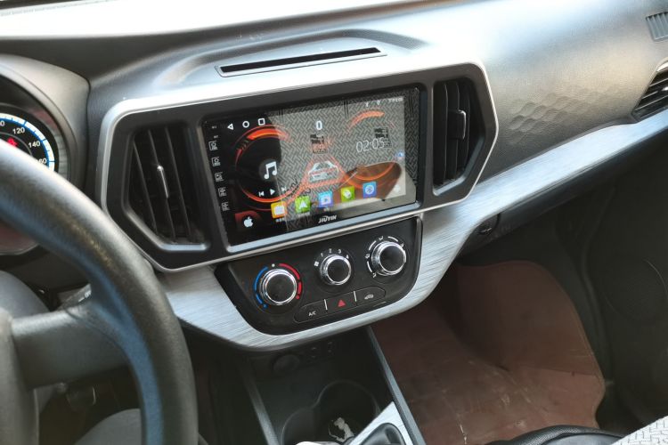 Used CHANGAN KAICHENG Ruixing M60 2023 1.5L GDI Basic Model Passenger Vehicle 6/7 Seats Audio And AC Panel