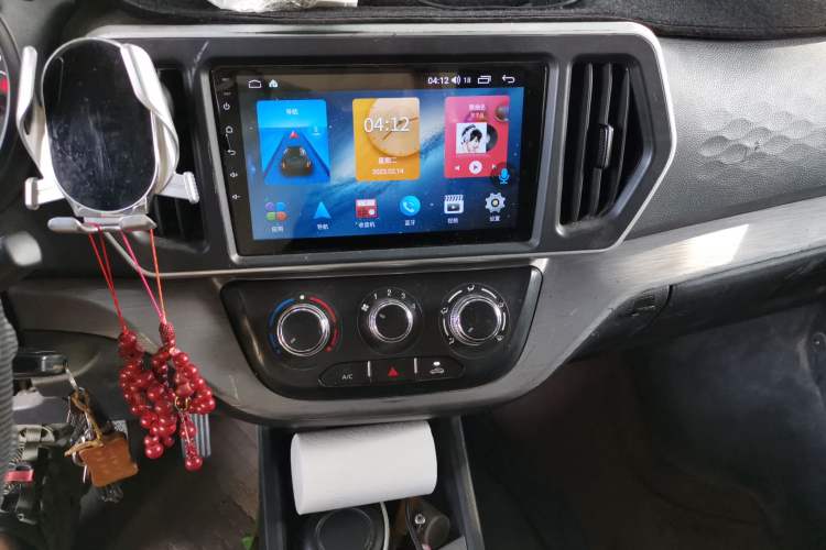 Used CHANGAN KAICHENG Ruixing M60 2023 1.5L GDI Comfort-Class Passenger Vehicle 6/7 Seats Audio And AC Panel