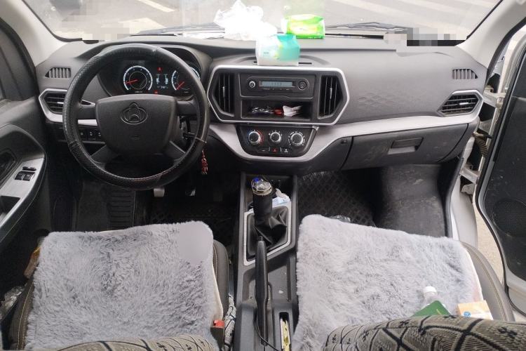 Used CHANGAN KAICHENG Ruixing M60 2023 1.5L GDI Comfort-Class Passenger Vehicle 6/7 Seats Center Console