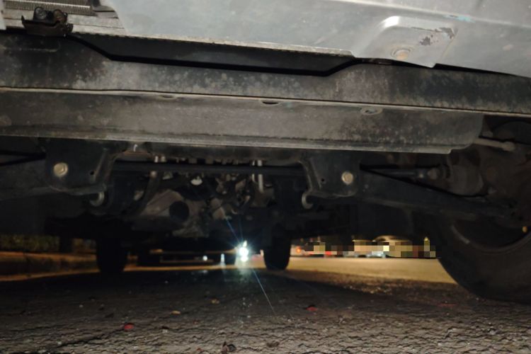 Used CHANGAN KAICHENG Ruixing M60 2023 1.6L CNG Comfort-Grade 6-Seater Passenger Vehicle Chassis Front