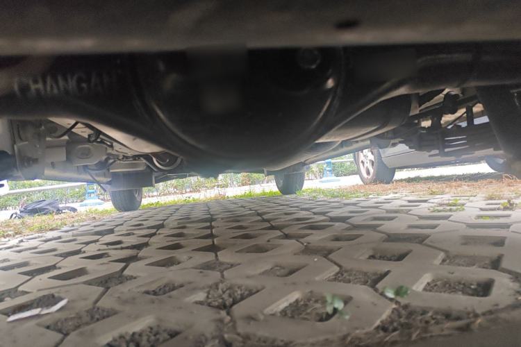Used CHANGAN KAICHENG Ruixing M60 2023 1.6L CNG Comfort-Grade 6-Seater Passenger Vehicle Chassis Rear