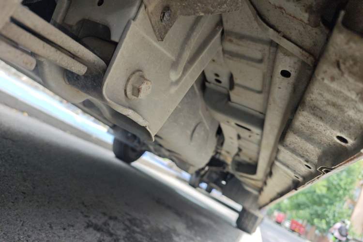 Used CHANGAN KAICHENG Ruixing M60 2023 1.5L GDI Comfort Van 2-Seater Chassis Rear Right