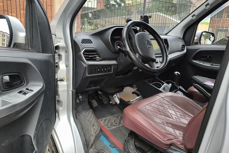 Used CHANGAN KAICHENG Ruixing M60 2023 1.5L GDI Elite-Class Passenger Vehicle 6/7 Seats Driver Seat