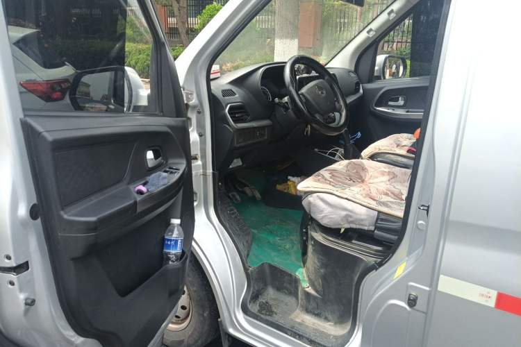 Used CHANGAN KAICHENG Ruixing M60  Driver Seat