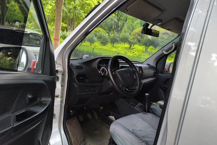 Used CHANGAN KAICHENG Ruixing M60 2023 1.5L GDI Comfort-Class Passenger Vehicle 6/7 Seats Driver Seat