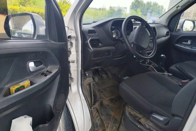 Used CHANGAN KAICHENG Ruixing M60 2023 1.5L GDI Comfort-Class Passenger Vehicle 6/7 Seats Driver Seat