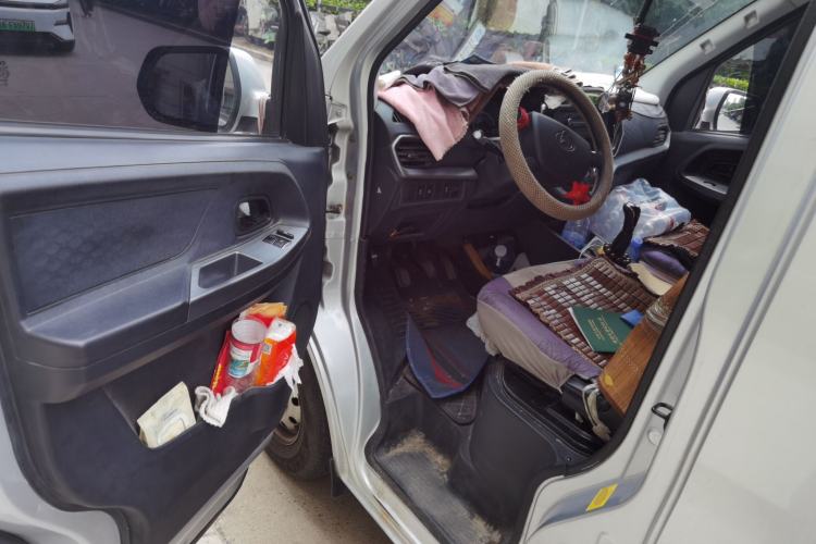 Used CHANGAN KAICHENG Ruixing M60 2023 1.6L CNG Comfort-Grade 6-Seater Passenger Vehicle Driver Seat