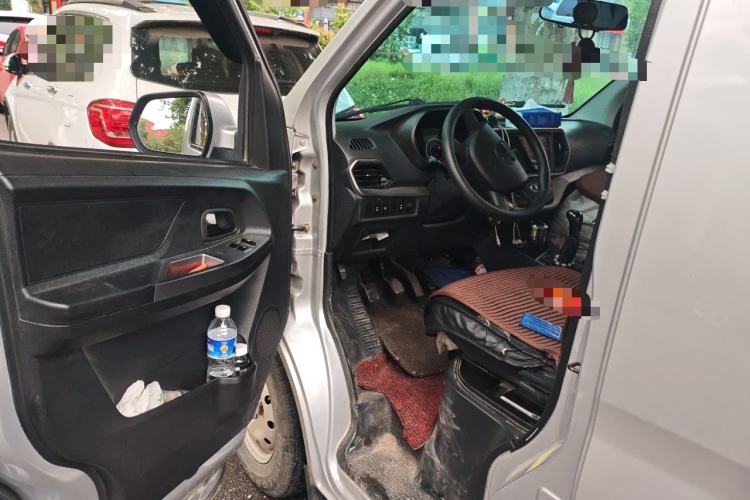 Used CHANGAN KAICHENG Ruixing M60 2023 1.6L CNG Comfort-Grade 6-Seater Passenger Vehicle Driver Seat