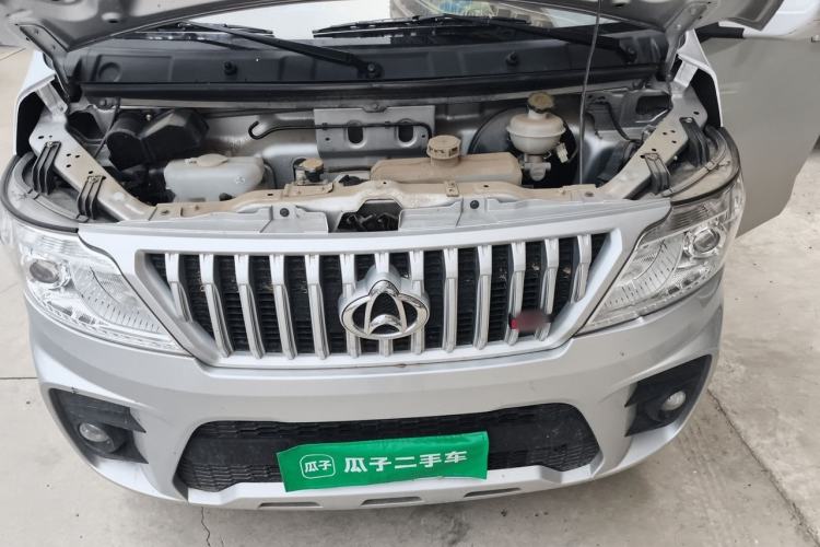 Used CHANGAN KAICHENG Ruixing M60 2023 1.5L GDI Comfort-Class Passenger Vehicle 6/7 Seats Engine Bay