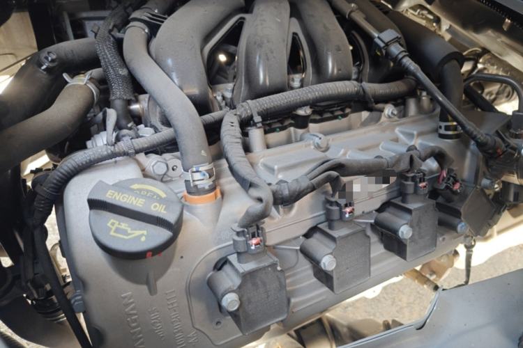 Used CHANGAN KAICHENG Ruixing M60 2023 1.5L GDI Basic Model Passenger Vehicle 6/7 Seats Engine Bay