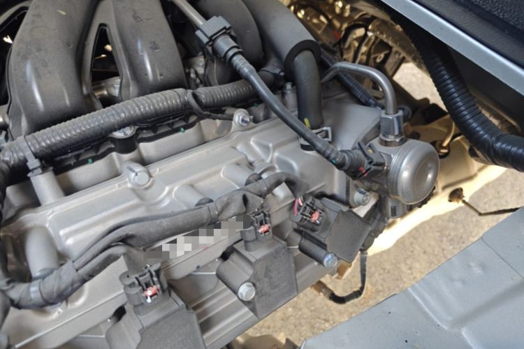 Used CHANGAN KAICHENG Ruixing M60 2023 1.5L GDI Basic Model Passenger Vehicle 6/7 Seats Engine Bay Left
