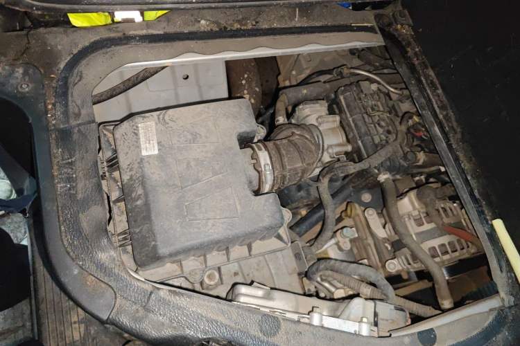 Used CHANGAN KAICHENG Ruixing M60 2023 1.5L GDI Comfort Van 2-Seater Engine Bay Right