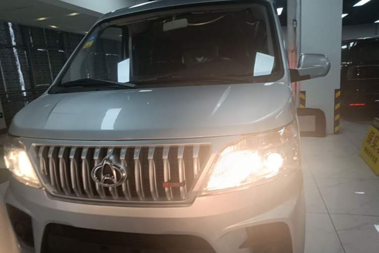 Used CHANGAN KAICHENG Ruixing M60 2023 1.5L GDI Comfort Van 2-Seater Front