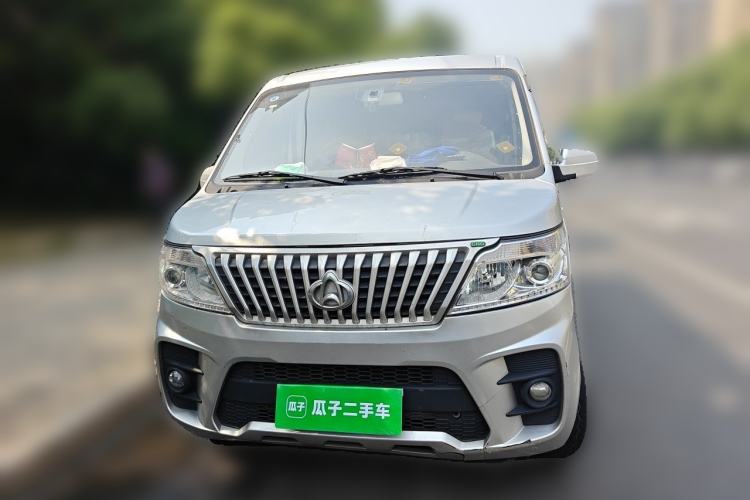 Used CHANGAN KAICHENG Ruixing M60 2023 1.6L CNG Comfort-Grade 6-Seater Passenger Vehicle Front