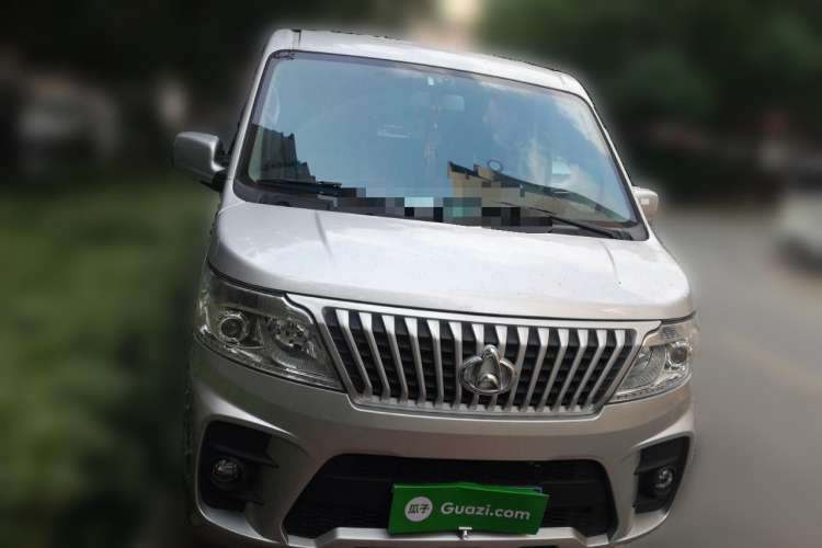 Used CHANGAN KAICHENG Ruixing M60 2023 1.6L CNG Comfort-Grade 6-Seater Passenger Vehicle Front