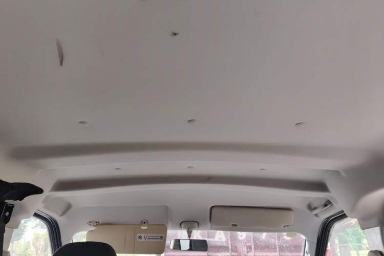 Used CHANGAN KAICHENG Ruixing M60 2023 1.5L GDI Comfort-Class Passenger Vehicle 6/7 Seats Headliner