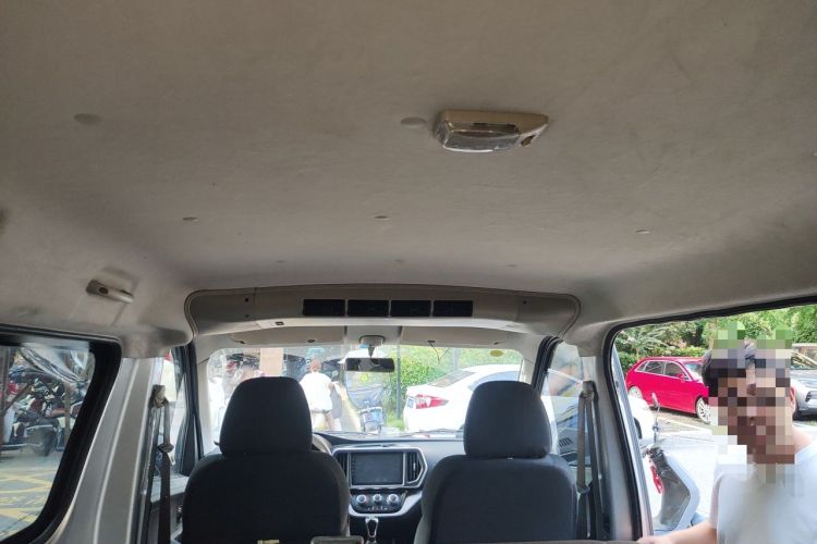 Used CHANGAN KAICHENG Ruixing M60 2023 1.6L CNG Comfort-Grade 6-Seater Passenger Vehicle Headliner