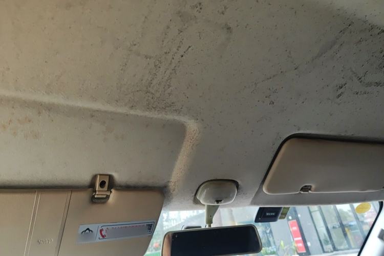 Used CHANGAN KAICHENG Ruixing M60 2023 1.6L CNG Comfort-Grade 6-Seater Passenger Vehicle Headliner