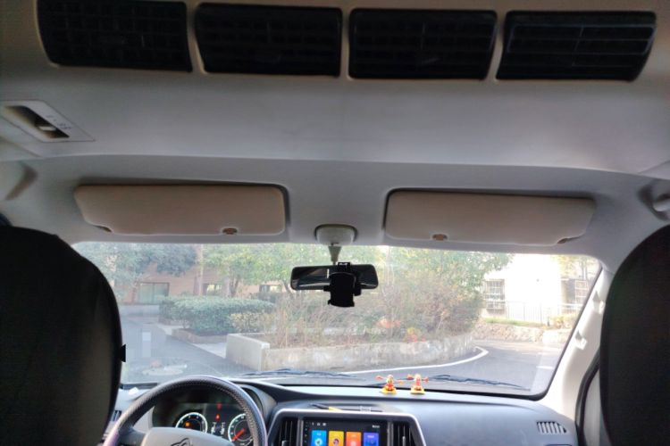 Used CHANGAN KAICHENG Ruixing M60 2023 1.5L GDI Elite-Class Passenger Vehicle 6/7 Seats Headliner