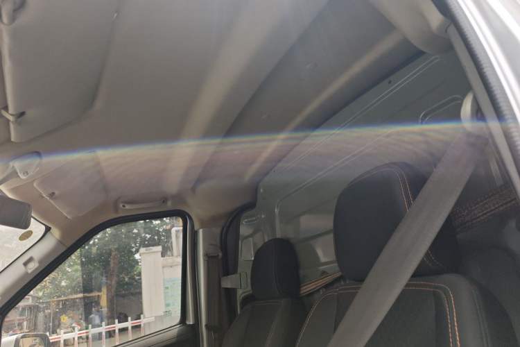 Used CHANGAN KAICHENG Ruixing M60 2023 1.5L GDI Comfort Van 2-Seater Headliner