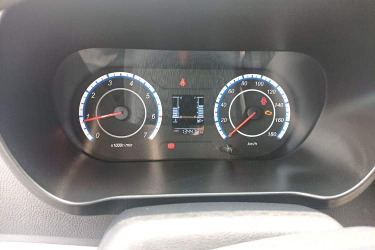 Used CHANGAN KAICHENG Ruixing M60  Instrument Cluster