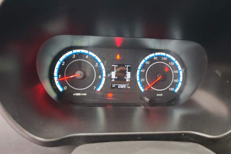 Used CHANGAN KAICHENG Ruixing M60 2023 1.5L GDI Basic Model Passenger Vehicle 6/7 Seats Instrument Cluster