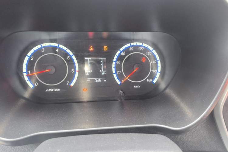 Used CHANGAN KAICHENG Ruixing M60 2023 1.5L GDI Comfort-Class Passenger Vehicle 6/7 Seats Instrument Cluster