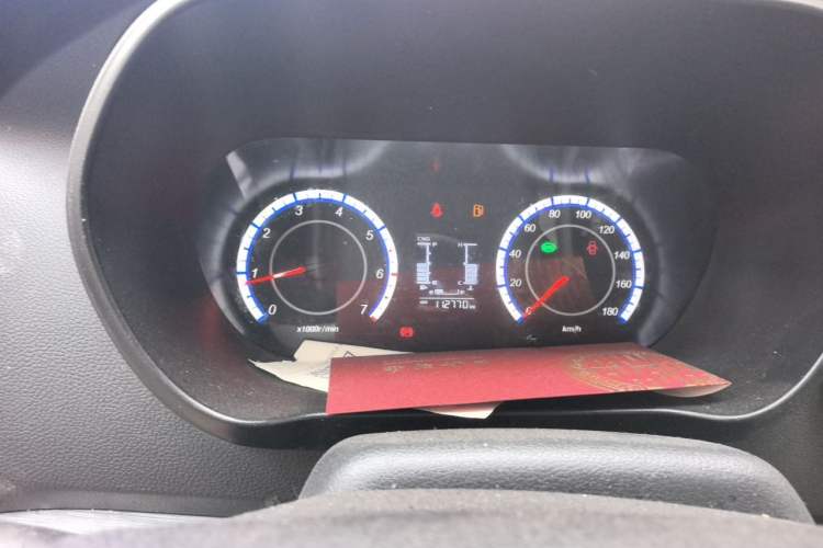 Used CHANGAN KAICHENG Ruixing M60 2023 1.6L CNG Comfort-Grade 6-Seater Passenger Vehicle Instrument Cluster